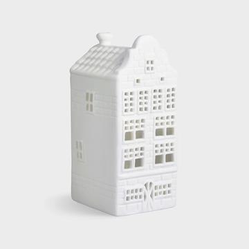 Tealight canal house warehouse