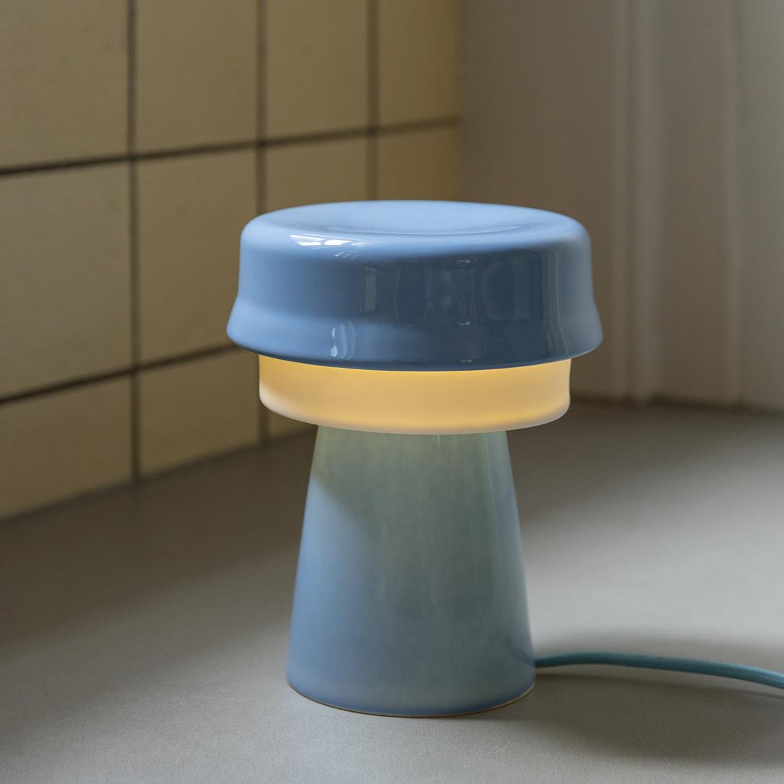 Table lamp hat blue
