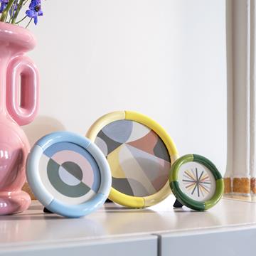 Photo frame rift round green