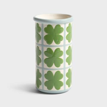 Vase patch clover