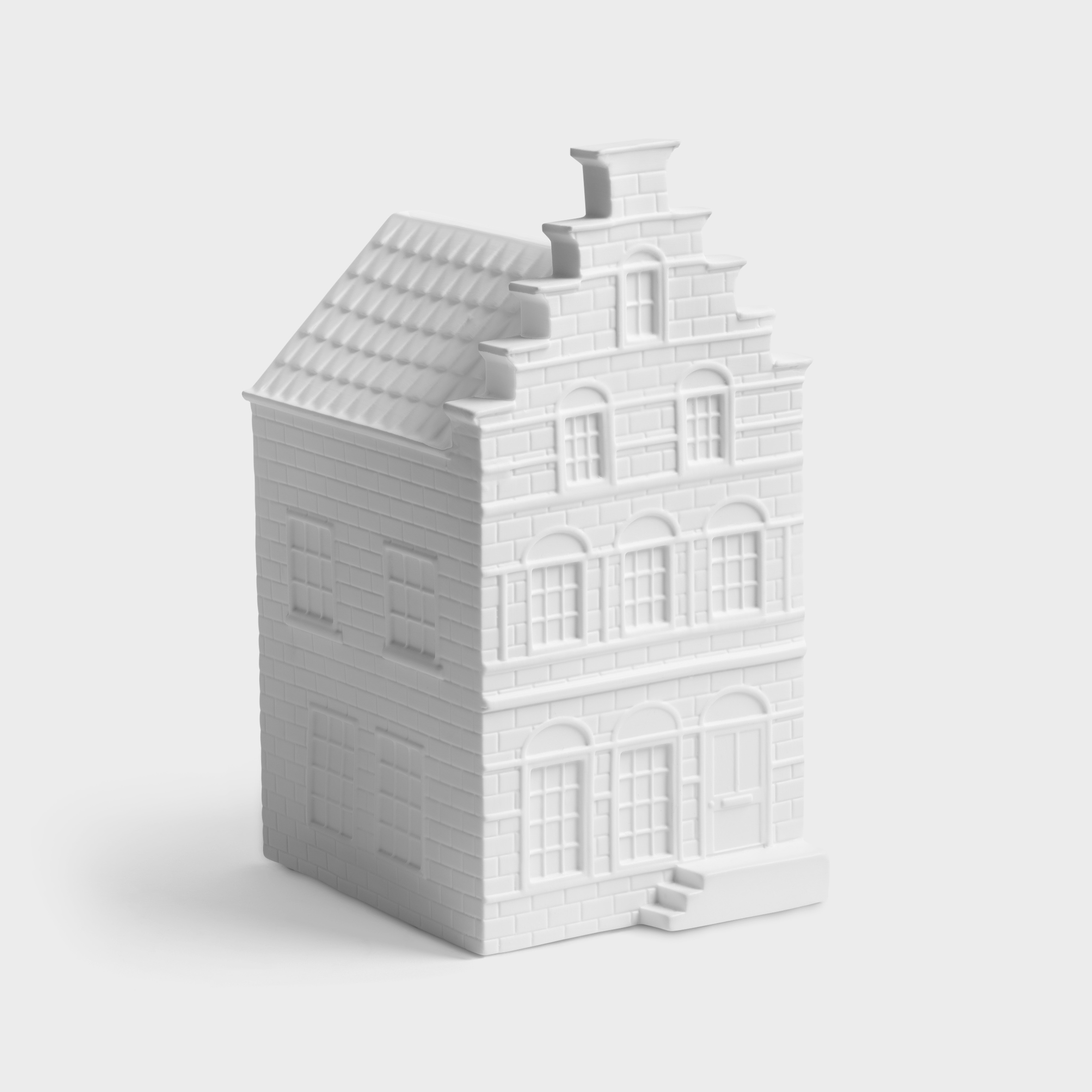 Lamp canal house
