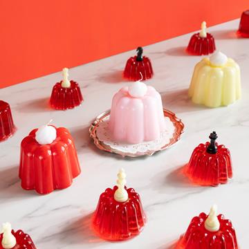 Candle pudding butter