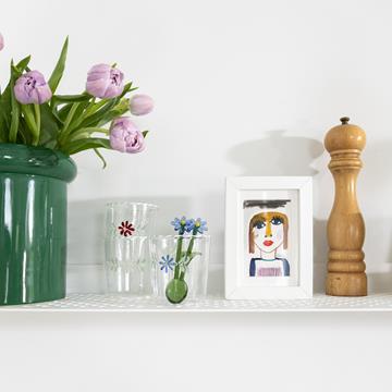 Glass flora red set of 2