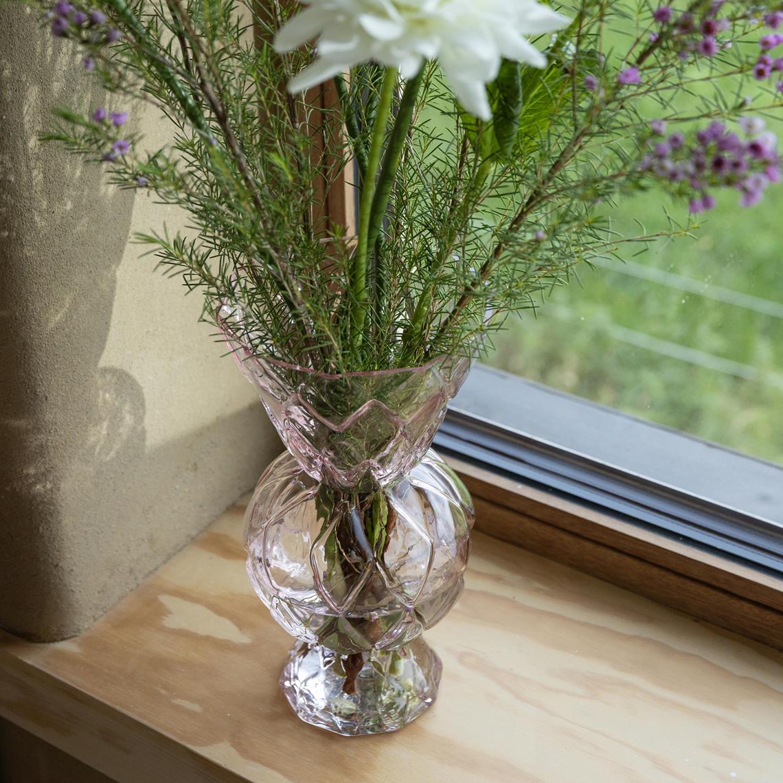 Vase rhombic glass pink