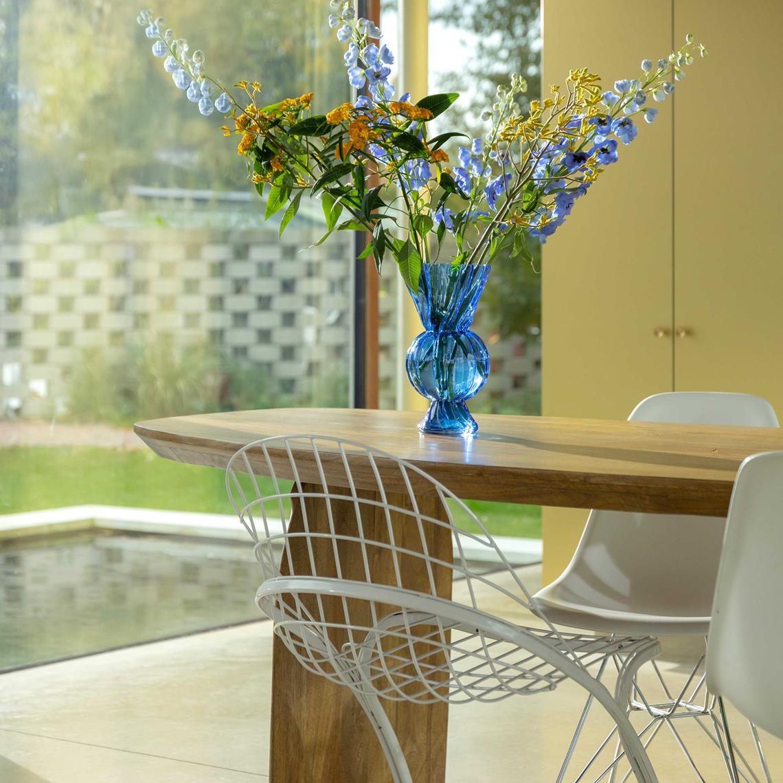 Vase rhombic glass blue