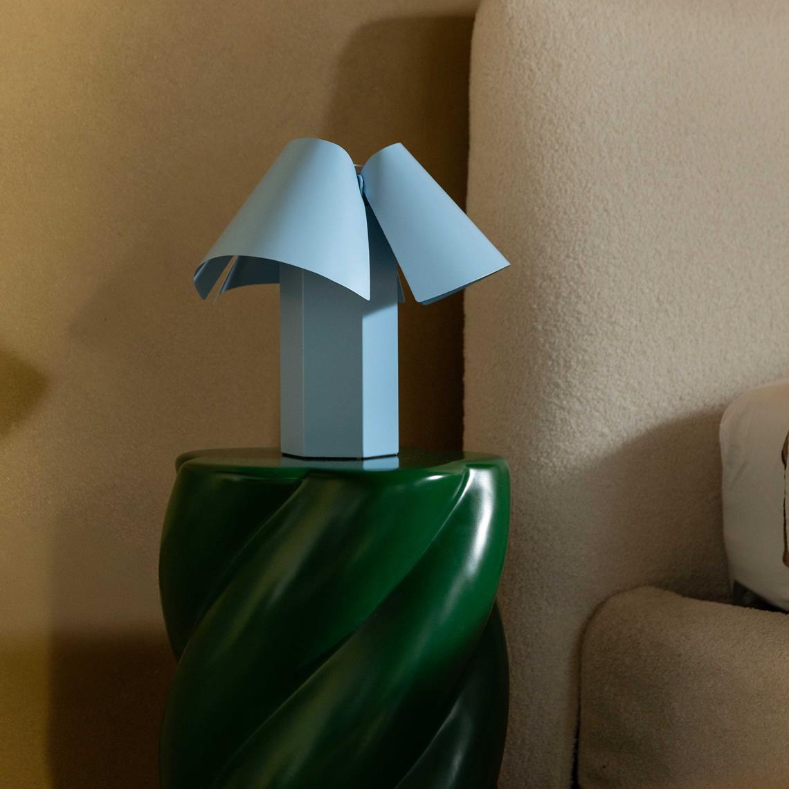 Table lamp beln powder blue