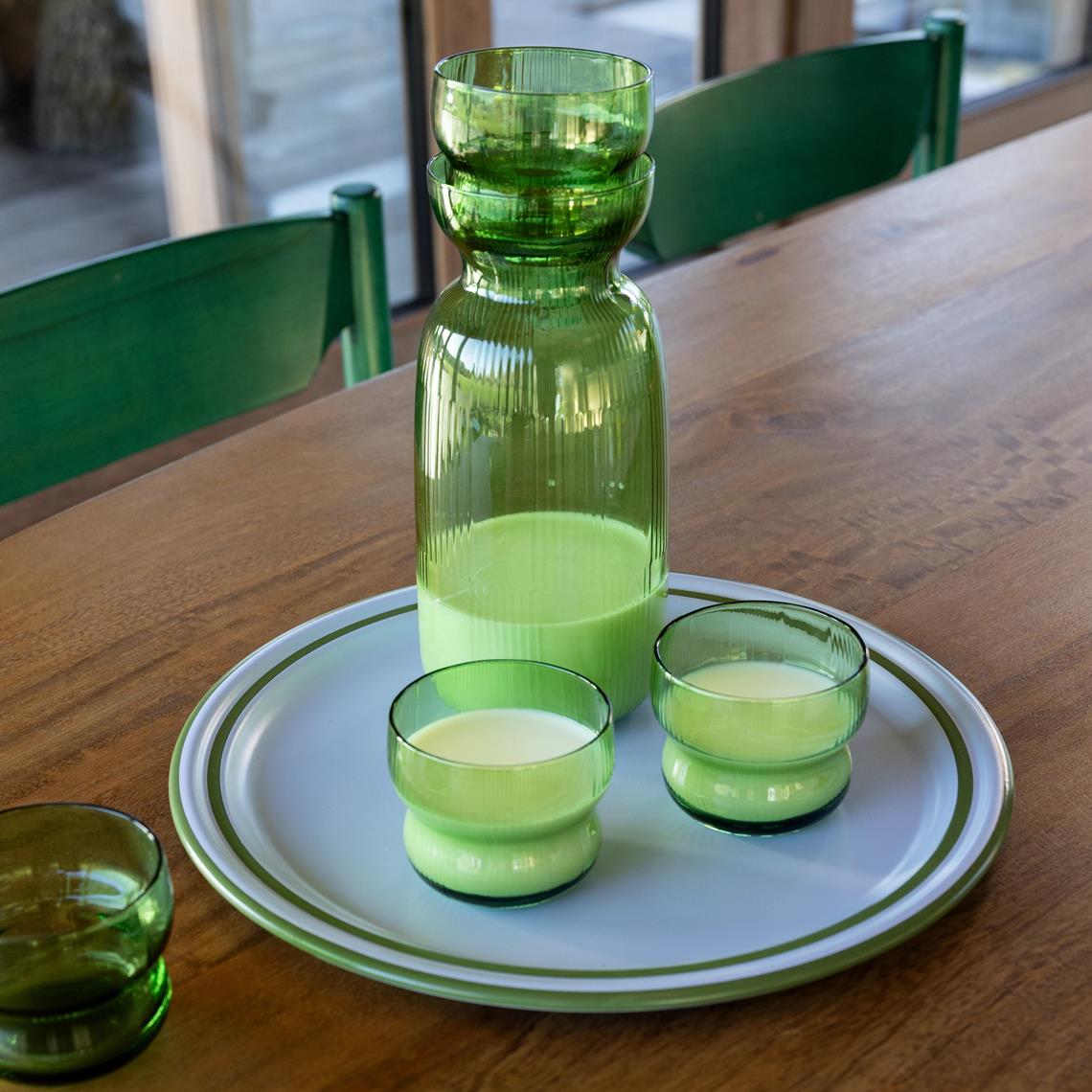 Carafe circus green